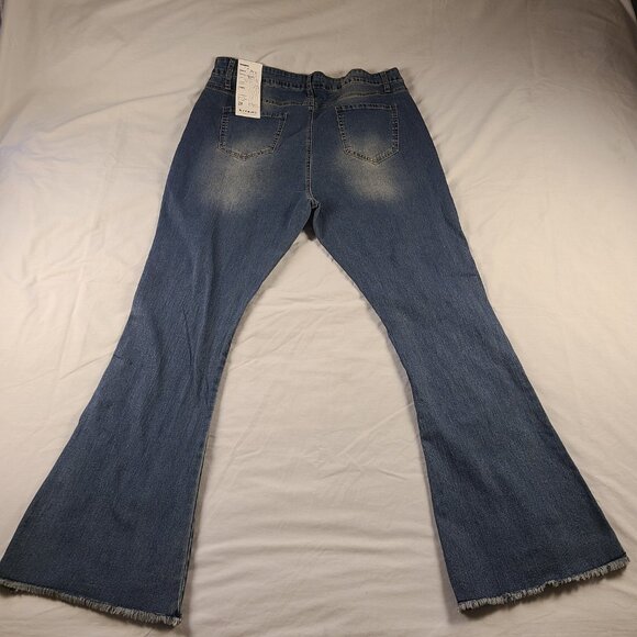 Kreamy Women's 2X Pants Flared Leg Opening Jeans Blue - Picture 2 of 10